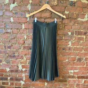 Pleated olive midi skirt